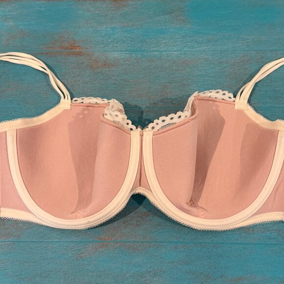Wacoal B.TemptD Underwire Bra 36DDD Pink Ivory - Picture 2 of 4